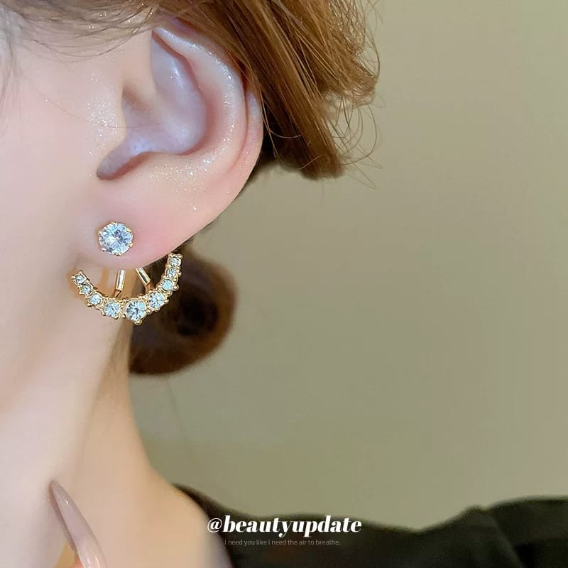 Korean style beautiful studs