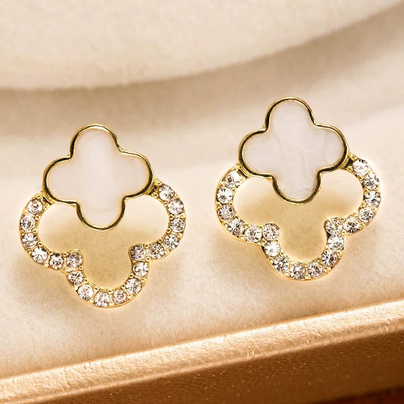 Korean style beautiful studs