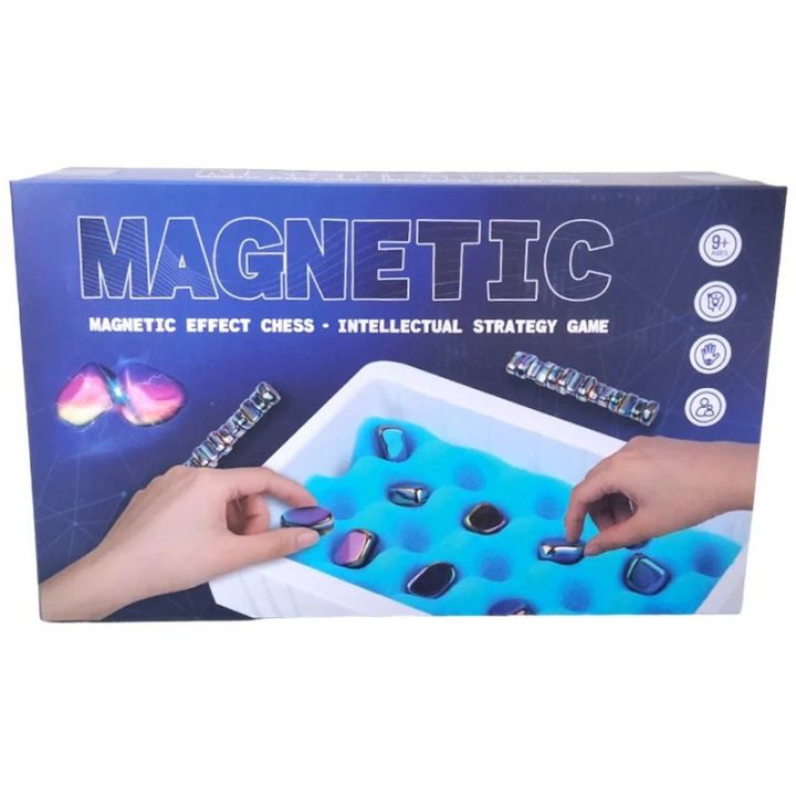 Magnetic chess game